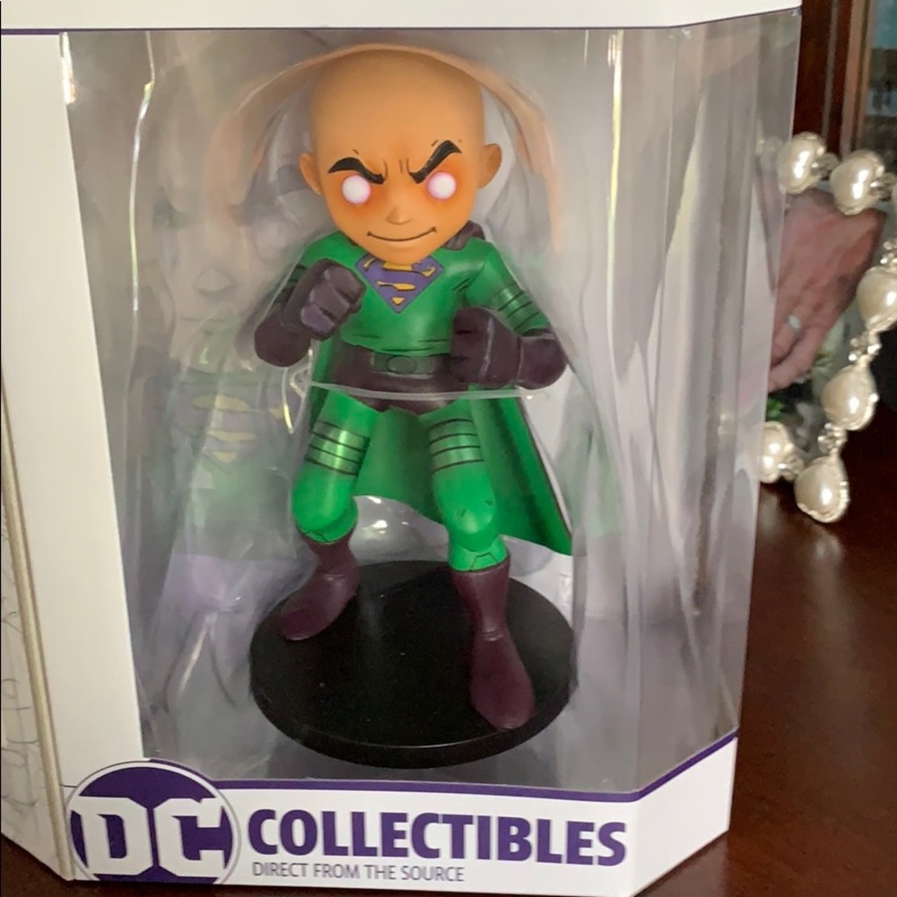 DC Collectibles